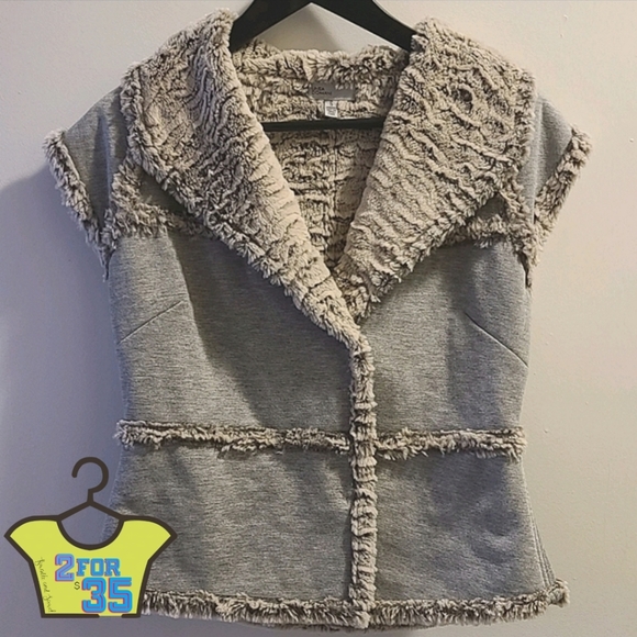 2/$35 Linea Domani warm vest / top - Picture 2 of 14